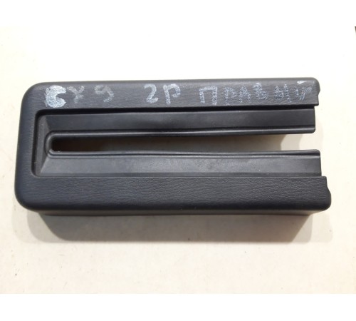 Крышка(задняя правая)