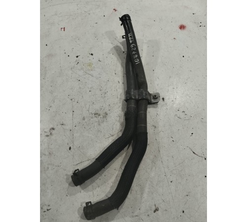 Патрубок системы охлаждения