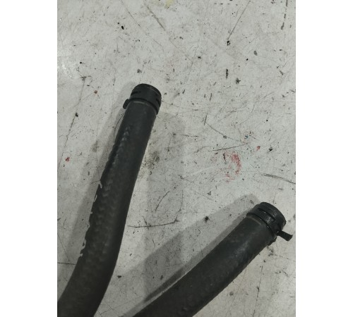 Патрубок системы охлаждения