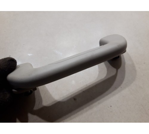 Ручка потолочная(передняя правая)