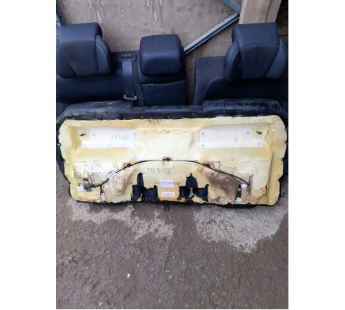 Задний ряд сидений