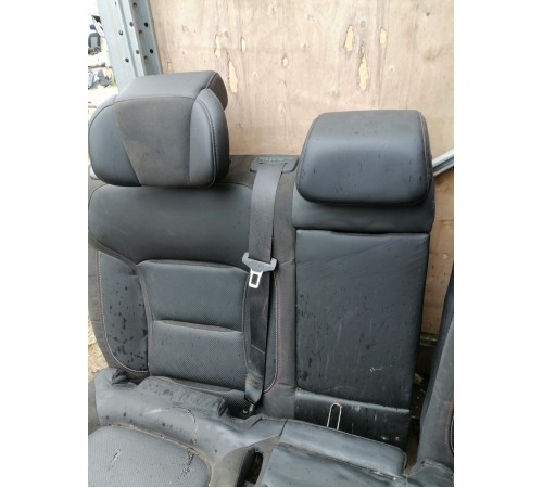 Задний ряд сидений