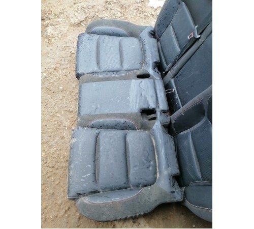 Задний ряд сидений