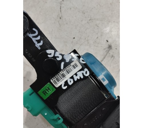 Ремень безопасности (задний правый)