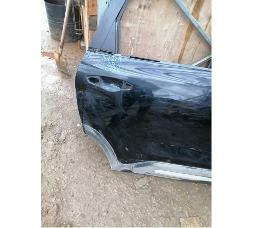 Дверь задняя правая