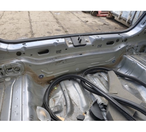 Панель задняя