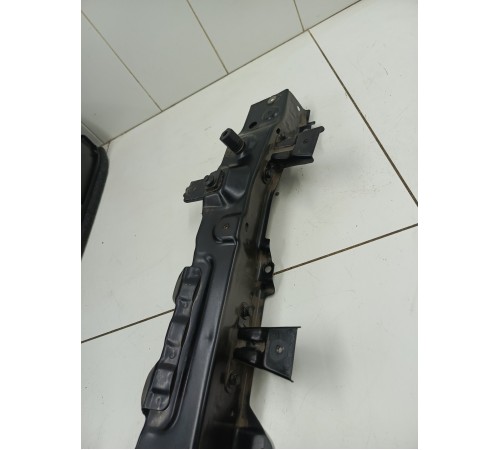 Кронштейн радиатора верхний