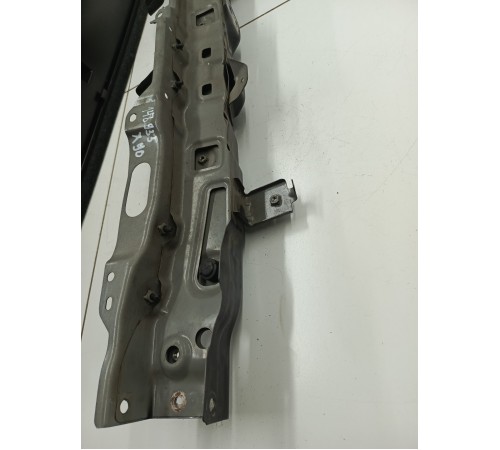 Кронштейн радиатора верхний