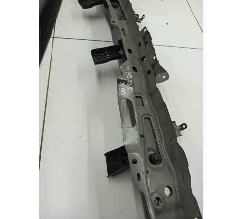 Кронштейн радиатора верхний