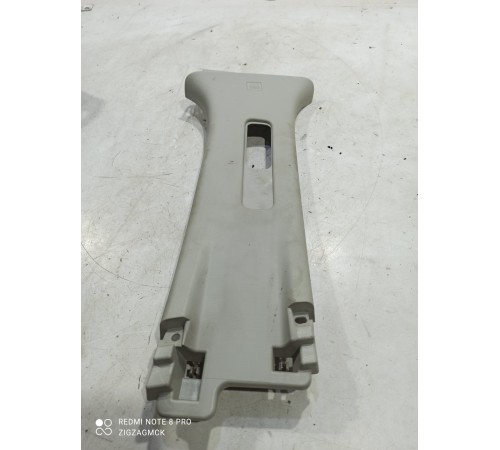 Обшивка центральной стойки(правая верхняя)