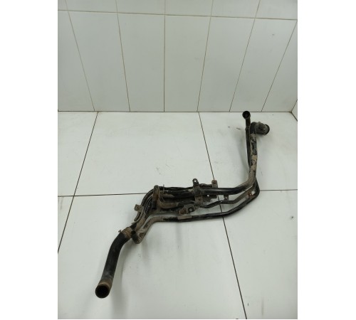 Горловина топливного бака