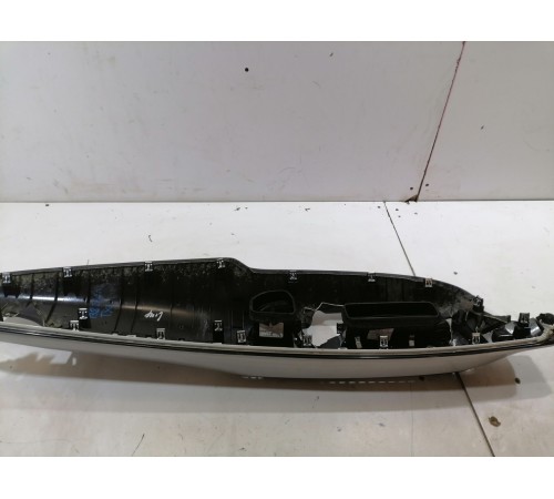 Накладка торпедо декоративная