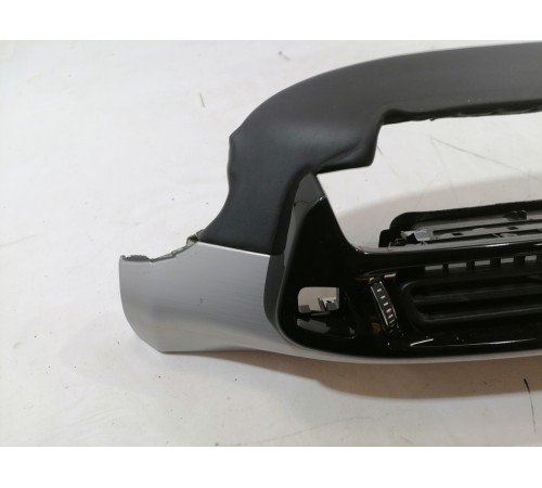 Накладка торпедо декоративная