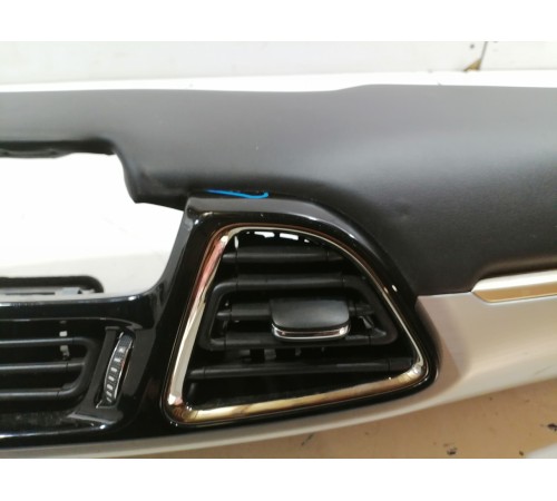 Накладка торпедо декоративная