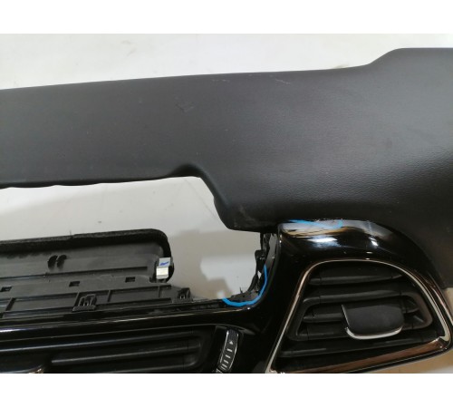 Накладка торпедо декоративная