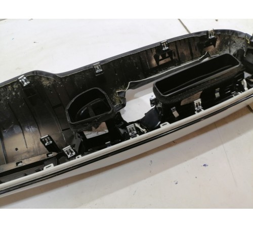 Накладка торпедо декоративная