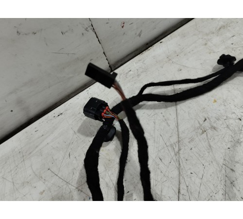 Электропроводка двери задняя левая