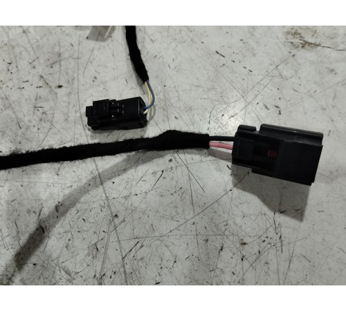 Электропроводка двери задняя левая