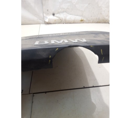 Декоративная крышка двигателя