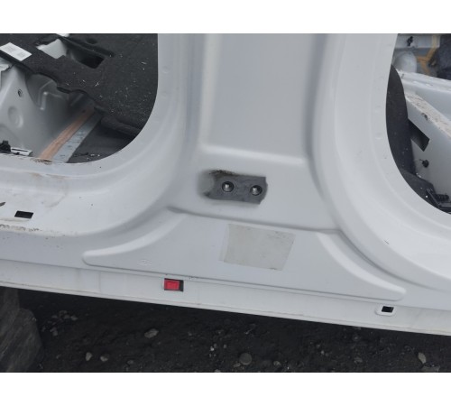 Порог со стойкой правый