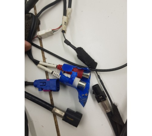 Электропроводка антенны внутренняя салонная