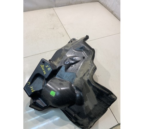 Щиток моторного отсека (левый)