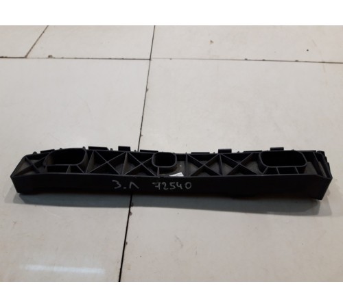 Кронштейн заднего бампера (левый)