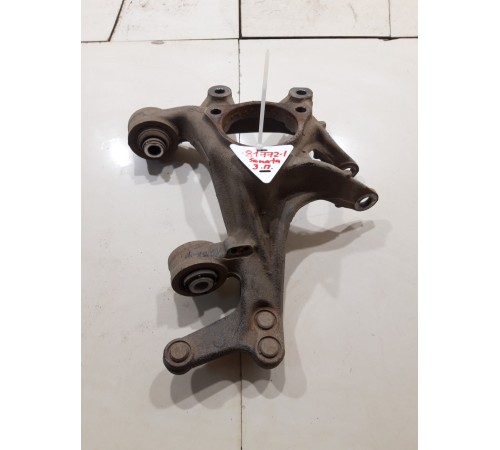 Кулак поворотный(задний правый)