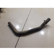 Патрубок системы охлаждения