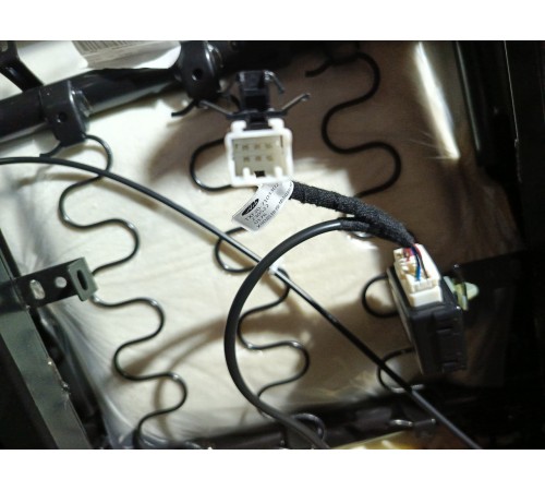 Сиденье задний ряд