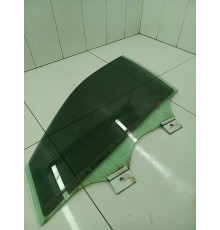 Стекло двери переднее левое