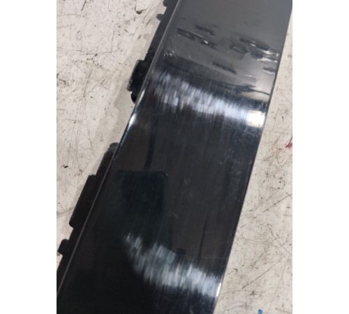 Накладка двери задняя правая