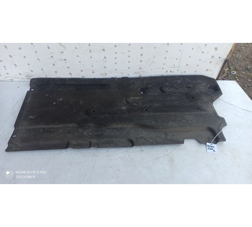 Защита днища антигравийная правая