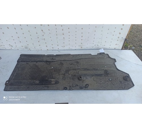 Защита днища антигравийная правая