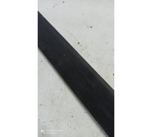 Накладка порога (передняя левая)