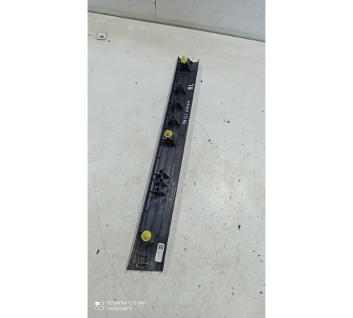 Накладка порога (передняя левая)