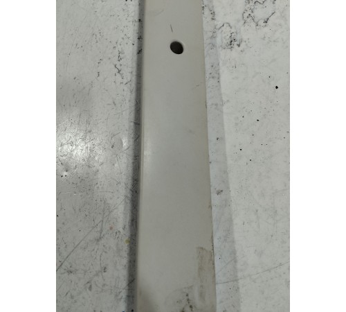 Накладка пластик салона левая