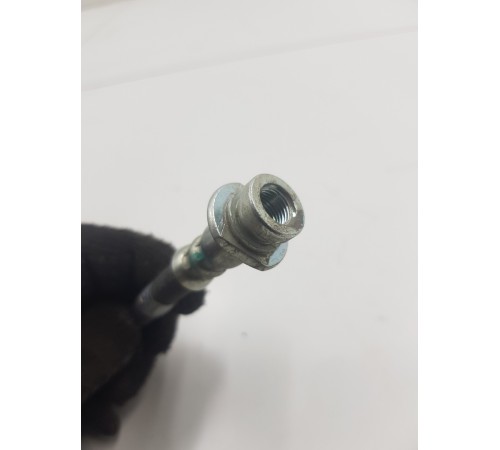 Тормозной шланг задний правый