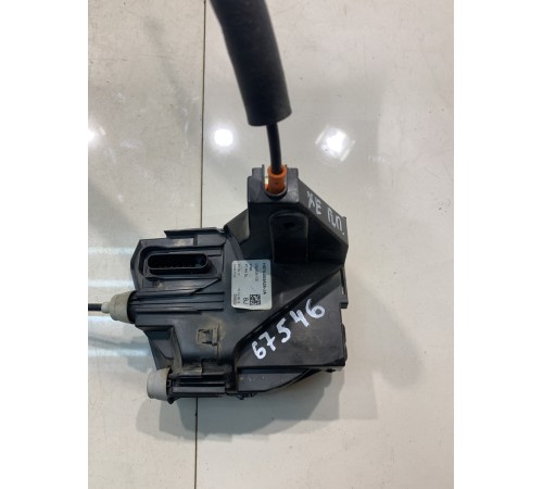 Замок двери (передний, правый)