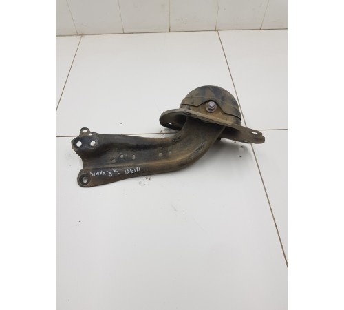 Рычаг подвески задний правый продольный