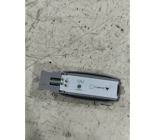 Плафон подсветки салона