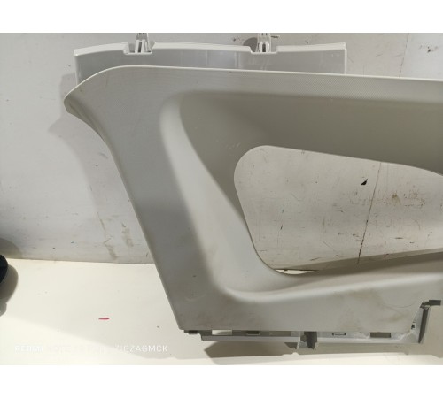 Обшивка стойки задняя правая