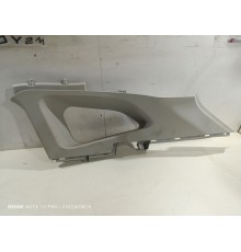 Обшивка стойки задняя правая