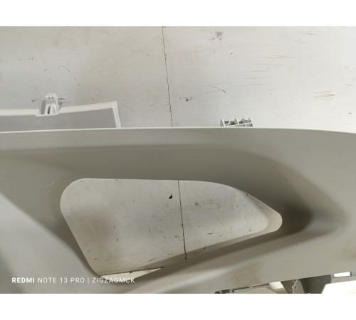 Обшивка стойки задняя правая