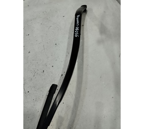 Поводок стеклоочистителя(правый)