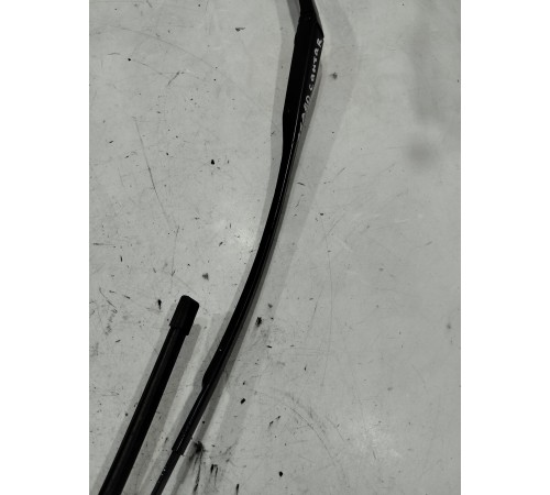 Поводок стеклоочистителя(правый)