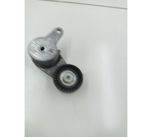 Ролик натяжитель