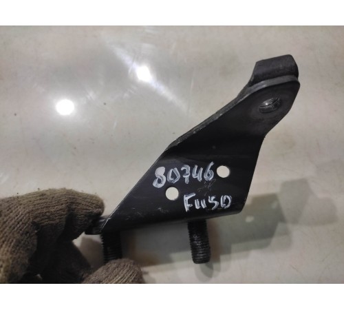 Кронштейн(крепление) кузова