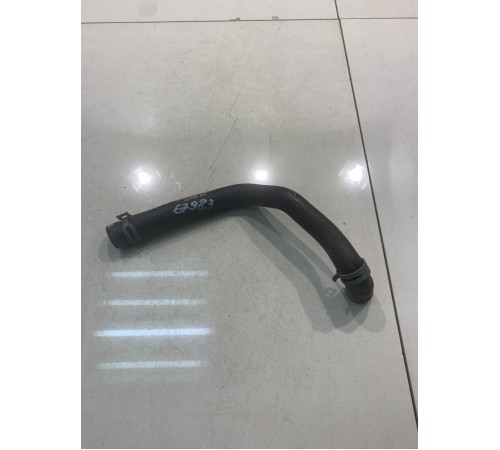 Патрубок системы охлаждения