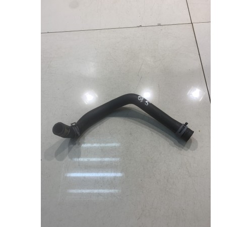 Патрубок системы охлаждения